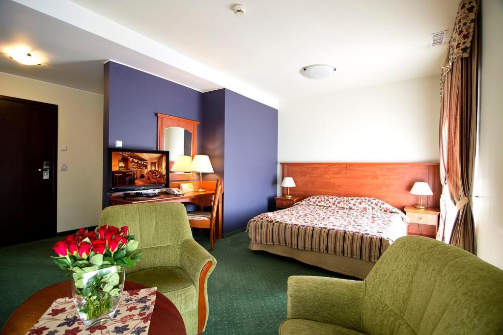 Hotel Mlyn & Spa Влоцлавек Номер фото